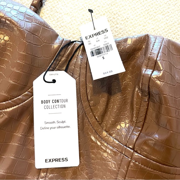 NWT Express Leather Corset Crop Top Small - Picture 4 of 4